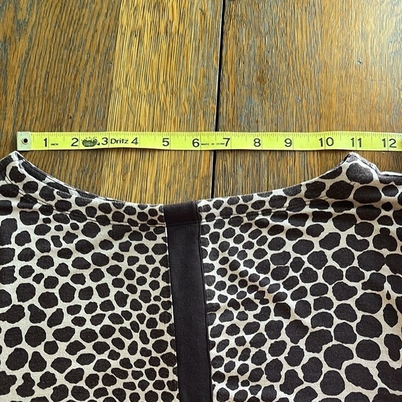 Soft Surroundings Tunic Animal Print Asymmetric Hem Size M - Picture 11 of 11